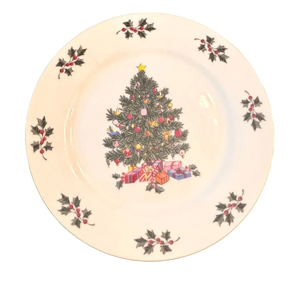 Gibson Everyday Christmas Tree Holly Berry China Dessert Salad Plate 7 Inch